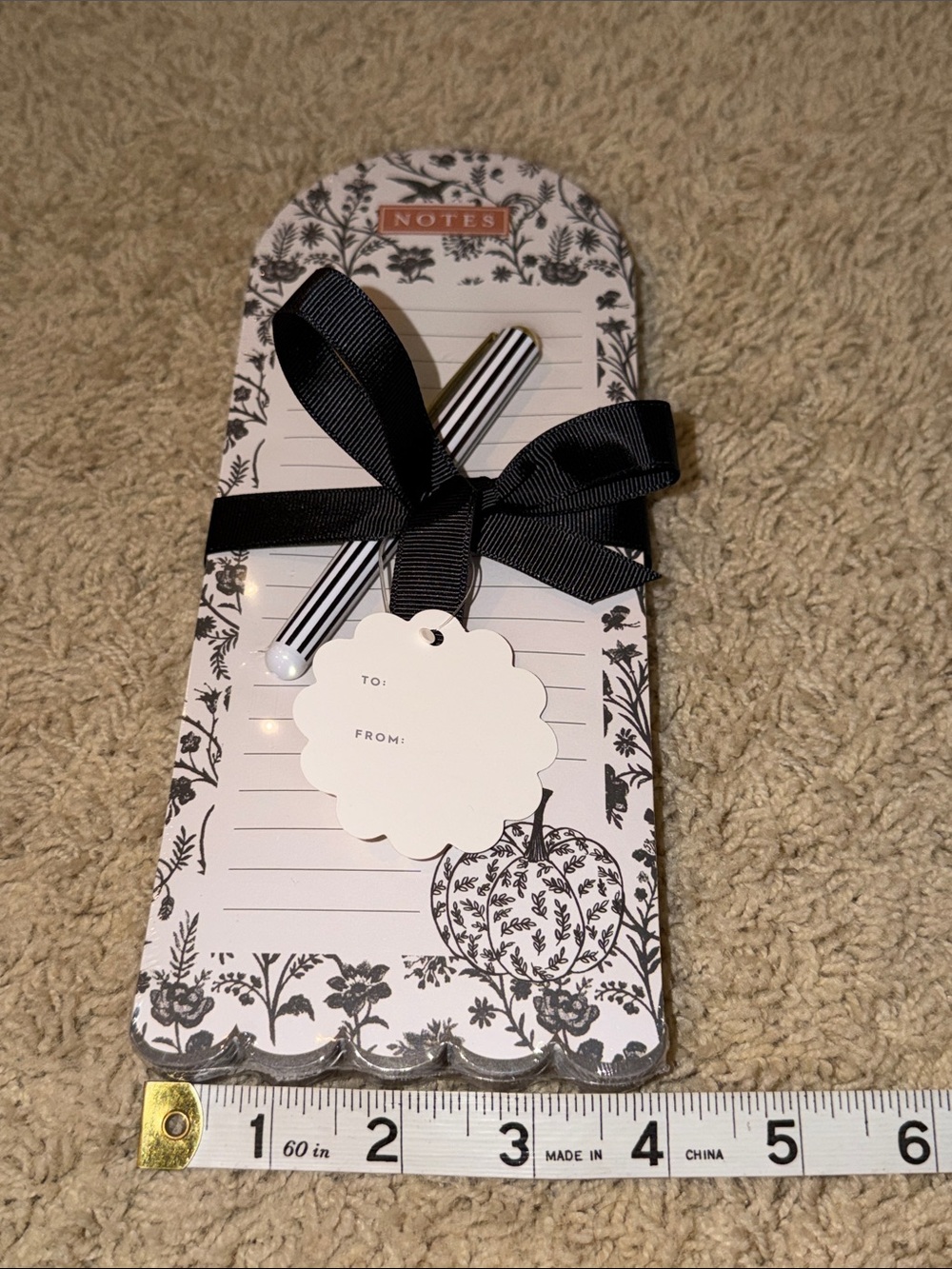 Laura Ashley Black & White Floral List Pad with Striped Pen and Black Bow - Picture 10 of 12